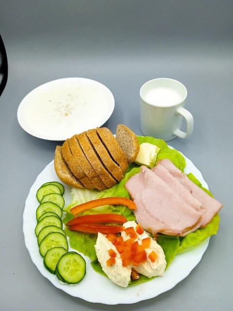 Śniadanie 05.03.2025.jpg