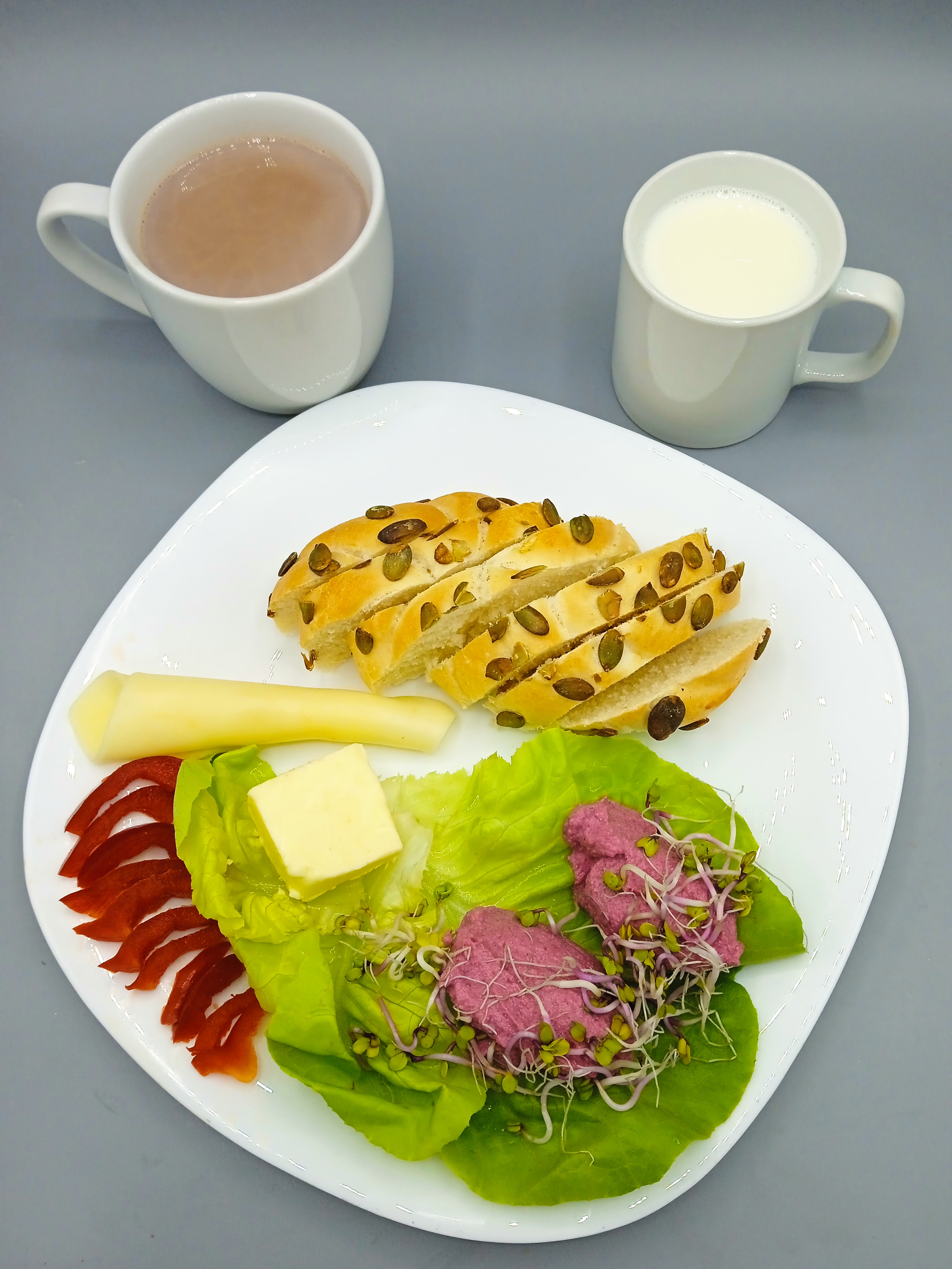 śniadanie 03.11.2025_0.jpg